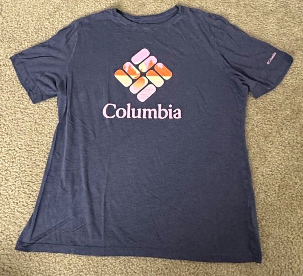 Columbia Sportswear Men Medium Faded Black Sunset Mountain Logo Graphic T Shirt